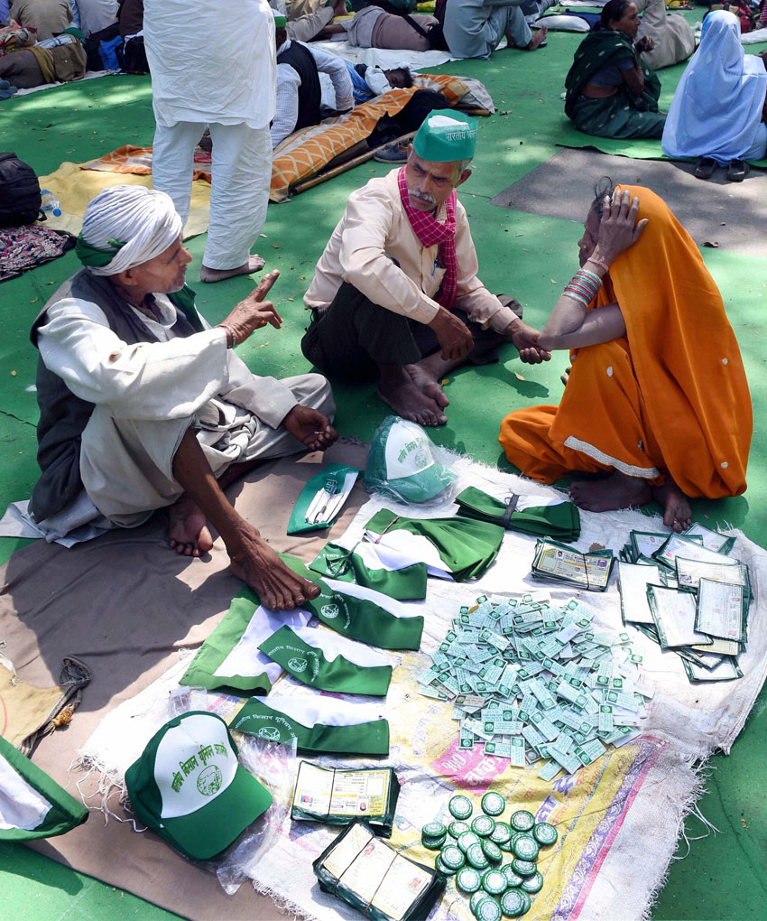 Farmers during the third day of their protest against the Land Acquisition Bill, at Parliament Street in New Delhi, Mar. 20. (Atul Yadav | PTI)