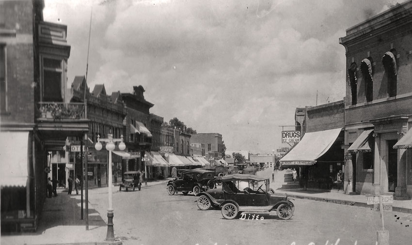 PAGE TRAVEL MOMPOP 02 Brief stop in town for lunch and supplies.