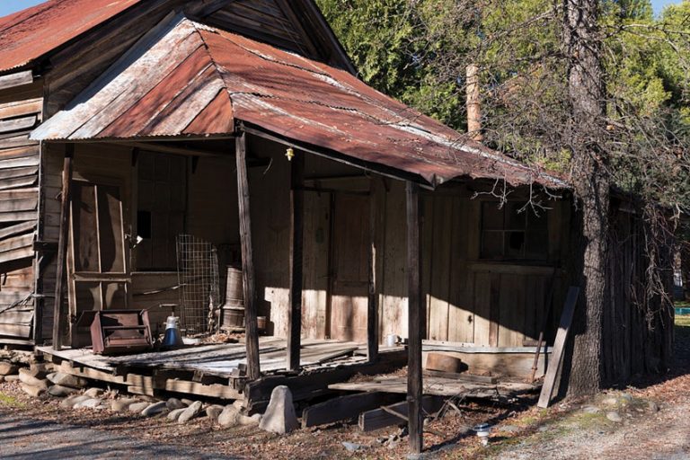 Siliconeer FRENCH GULCH A SAGA OF HISTORY, LEGENDS AND MYTHS