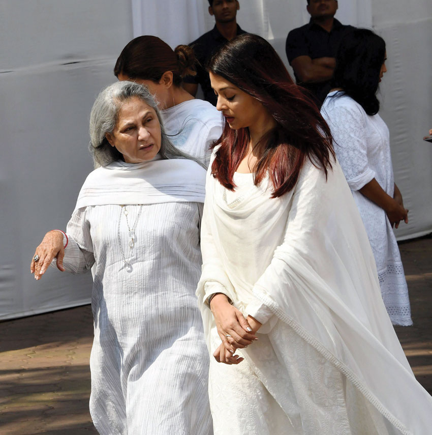 PAGE ENT SRIDEVI DIVA 06