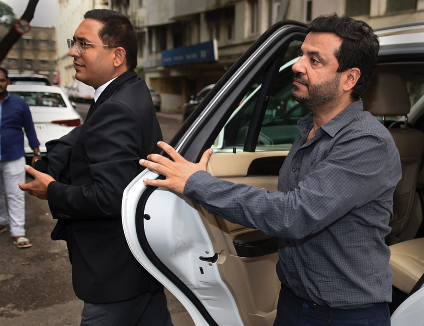 PAGE PRI METOO 05 VIKAS BAHL