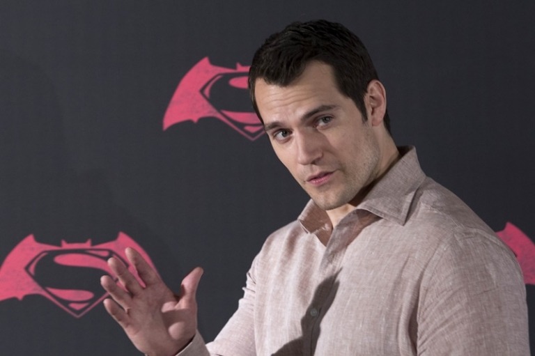 Henry Cavill Sherlock Holmes Infotainment News Henry Cavill Explains 