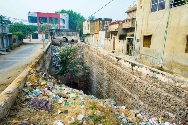 19 DEC 02 BAWRI 02 DSC 3379