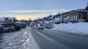 PAGE TRAVEL TRUCKEE 01