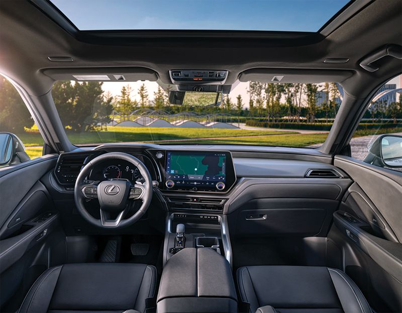 (Above): Interior views of the 2026 Lexus TX. (Toyota Motor Corporation/Lexus)