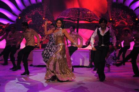 iifa-2010-siliconeer-hires-photos_page_135