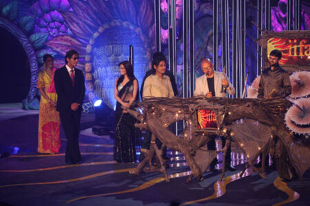 iifa-2010-siliconeer-hires-photos_page_160