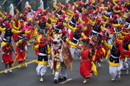 School children take part in the 68th Republic Day Parade. (Kamal Kishore/PTI) page-2017-india-republic-day-12