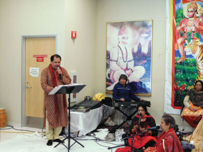 Satnam Singh performs. page-chhapanbhog-04