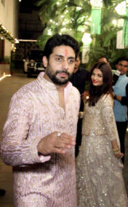 page-ent-diwali-bachchans-04