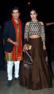 page-ent-diwali-bachchans-08