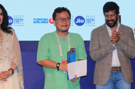 India Gold - Golden Gateway Award winner Haobam Paban Kumar. page-ent-jio-mami-12