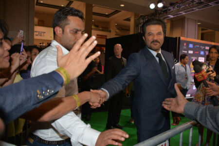 page-iifa-anil-kapoor-iifa-rocks-green-carpet