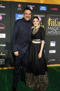 page-iifa-boman-irani-greencarpet-27