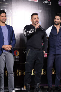 page-iifa2016-web-003