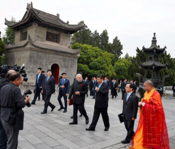 Prime Minister Narendra Modi and Chinese President Xi Jinping during a visit to Big Wild Goose Pagoda in Xi'an, Shaanxi Province, China, May 14. (Shahbaz Khan | PTI) page-may21-modi-09-china