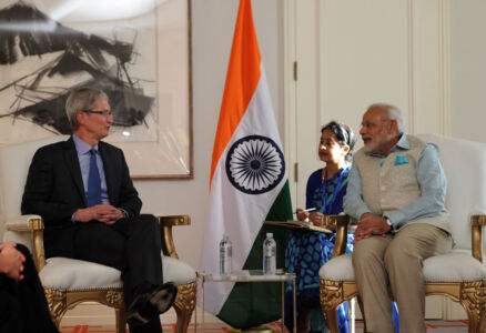 Prime Minister Modi interacts with Apple CEO Tim Cook (l) at the Fairmont Hotel in San Jose, Calif., Sept. 26. page-modi-07