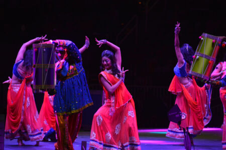 A dance performance by local SF Bay Area performers from Mona Khan Dance Academy in honor of the Prime Minister’s visit at SAP Center, in San Jose, Calif., Sept. 27. (Amar D. Gupta | Siliconeer) page-modi-13-adg