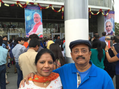 Members of the Indian American community gathered at SAP Center in San Jose, Calif., to greet Prime Minister Narendra Modi on his maiden visit to Silicon Valley. (L-r): Sudha and attorney Mahesh Bajoria. (Facebook) page-modi-31-fb