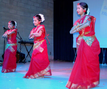 Bengali Dance. page-ras-banglanewyear-04