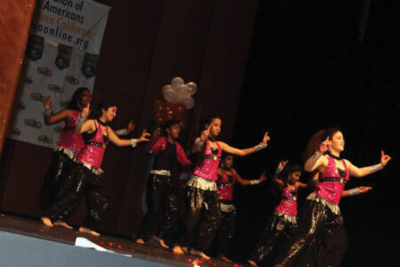 Kids dance at India’s Republic Day in Saratoga, Calif., Jan. 30. (Vasudha Badri-Paul | Siliconeer) page-repday-afog-02