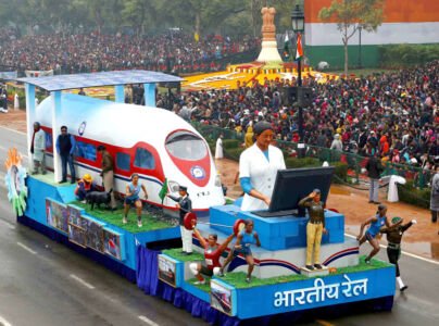The tableau of Ministry of Railways passes through the Rajpath at the 66th Republic Day Parade. (Press Information Bureau) page-repday05-pib-l2015012661637