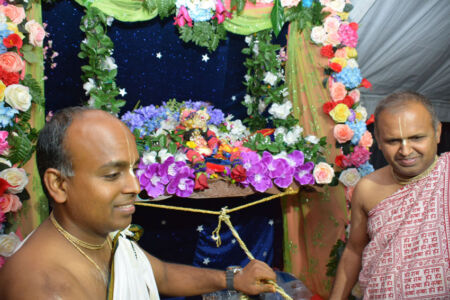 page-skbt-2017-janamashtami-24