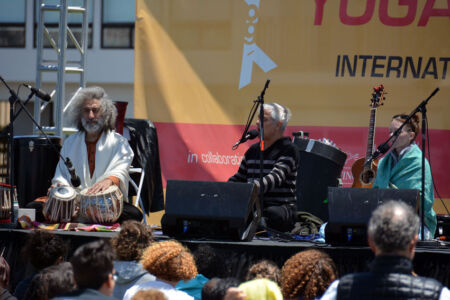 Glimpses of the International Yoga Day festivities in San Francisco, June 21. (Amar D. Gupta | Siliconeer) page-yoga-day-05