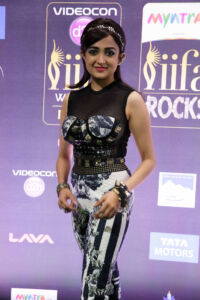 Rocks-Green-Carpet-13