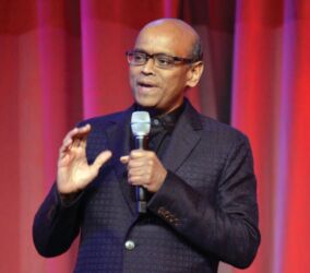 TiE President Ram Reddy speaks at TiE Banquet page-tie-19-dsc_7840