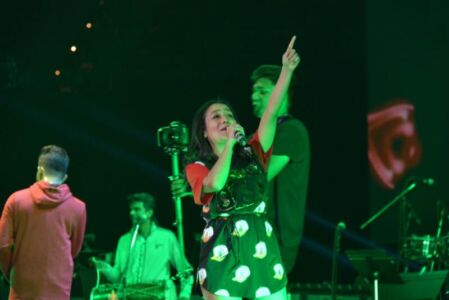 sonunigam-nehakakkar-sef-june2019-4-of-39