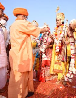 Diwali celebrations in Ayodhya, UP. (Siliconeer/APHIMAGES)