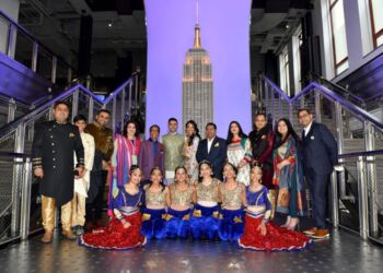 NEW YORK, NEW YORK - NOVEMBER 04: Jay Sean and Thara Natalie celebrate Diwali at The Empire State Building on November 04, 2021 in New York City. (Photo by Noam Galai/Getty Images for Empire State Realty Trust)