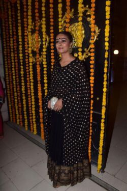 Bollywood stars – Salman Khan , Ekta Kapoor, Harleen Sethi, Anita Hassandani, Karishma Tanna, Mouni Roy, Krystle dSouza, Urvashi Dholakia, Sakshi Tanwar, Ridhima Pandit – shine at Ekta Kapoor's Diwali Bash in Mumbai. (Siliconeer/APHIMAGES) Bollywood stars – Salman Khan , Ekta Kapoor, Harleen Sethi, Anita Hassandani, Karishma Tanna, Mouni Roy, Krystle dSouza, Urvashi Dholakia, Sakshi Tanwar, Ridhima Pandit – shine at Ekta Kapoor's Diwali Bash in Mumbai. (Siliconeer/APHIMAGES)