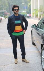 Bollywood actor Kartik Aaryan during promotions of his Netflix film "Dhamaka," in New Delhi, Nov. 15, 2021. (APHimages)