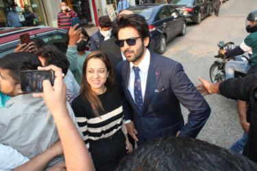 Bollywood actor Kartik Aaryan during promotions of his Netflix film "Dhamaka," in New Delhi, Nov. 15, 2021. (APHimages)