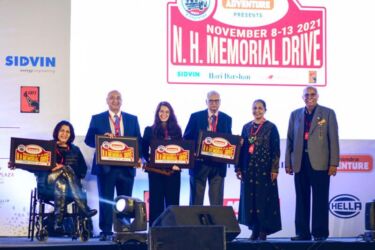 The Nazir Hoosein Memorial Drive by Team Firefox flag off in Greater Noida by the Chief of Army Staff, General MM Naravane, PVSM, AVSM, SM, VSM, ADC. (APHIMAGES)