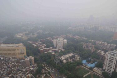 Aerial view of the city engulfed in heavy smog in New Delhi, early November, as Delhi's air quality hits 'hazardous' category. (APHIMAGES)