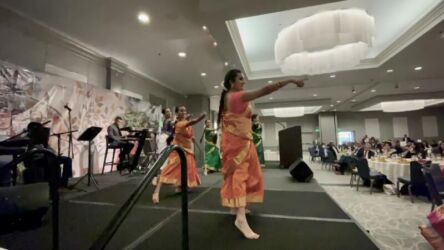 Kids from a local Bay Area group perform for Kapil Dev 1