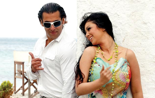 Above Salman Khan And Ayesha Takia In “wanted ”
